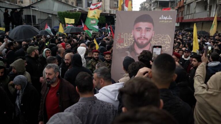 War between Hezbollah and Israel Deepens Fractures in Lebanon