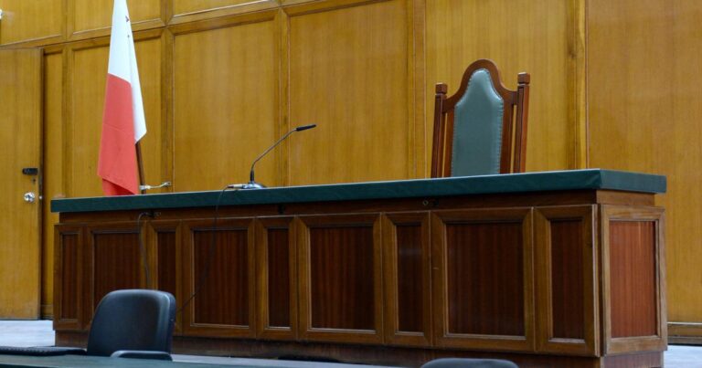 Woman Charged with Obstruction After Giving False Identity in Fairview Park Traffic Stop