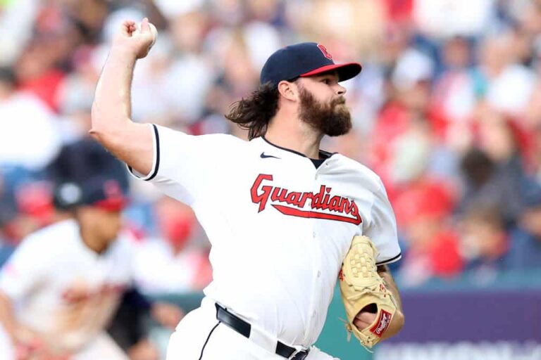 Guardians’ Bullpen Shines in Narrow Victory Over Royals