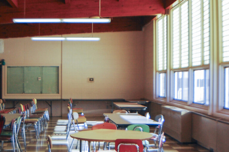 U.S. Reportedly Agrees to Release Frozen Iranian Assets, Source Claims