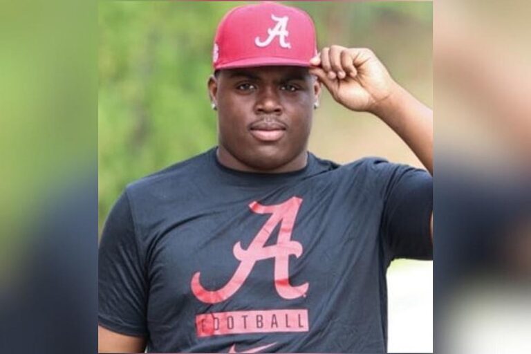 Four-Star Offensive Lineman Jimmy Kalis Commits to Ohio State Football