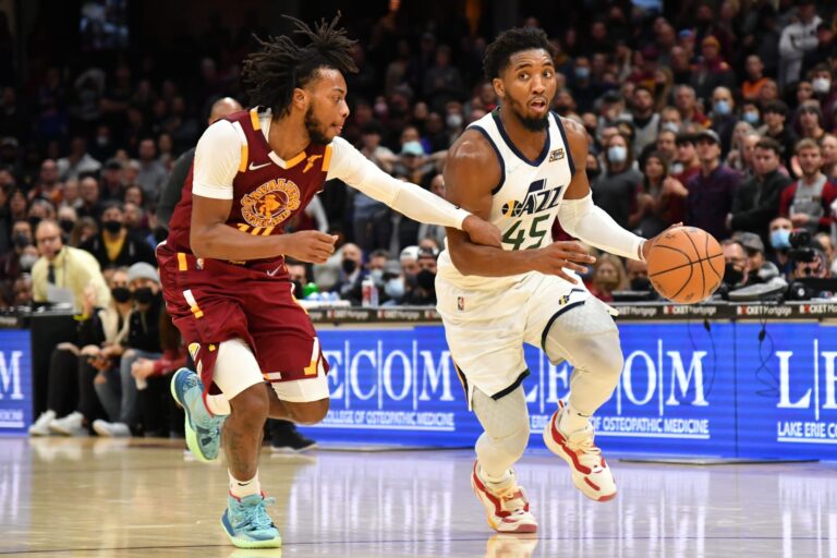 Cavs Aim for 3-0 Lead in Eastern Conference Playoff Series Against Raptors