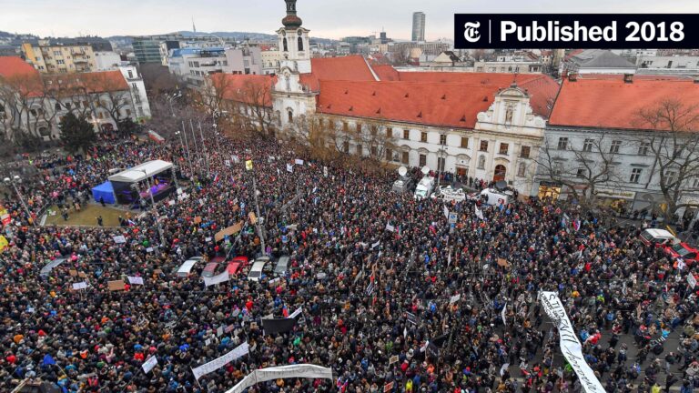 Slovak PM Advocates for Lifting EU Sanctions on Russian Energy Imports