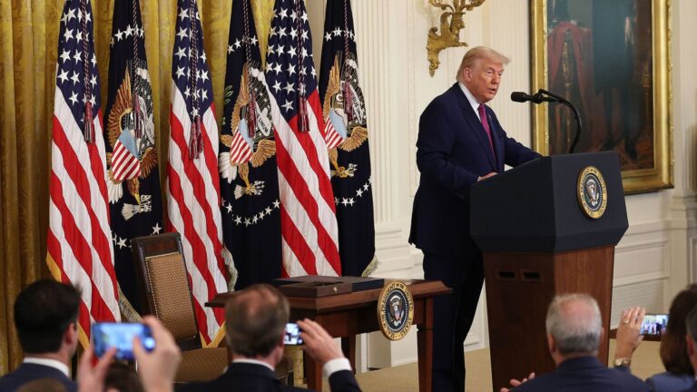 Trump Issues Ultimatum to Iran Over Strait of Hormuz Access