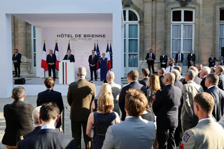 Macron Calls Military Action to Open Hormuz Strait Unrealistic