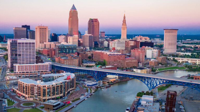 Cleveland Native Curates Philadelphia Exhibit on the Declaration of Independence