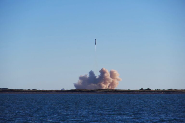 Blue Origin Launch Pad Reconstruction Underway; Relativity Space Sets Sights on Mars