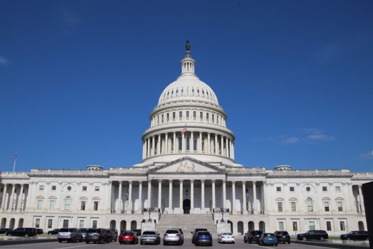 Skeptical US Democrats in Congress Urge Debate on Israel Plans