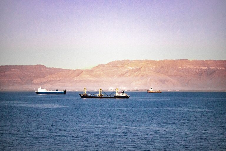 Hormuz Strait Closure to Persist Until U.S. Fulfills Interim Agreement Conditions, Iran Asserts