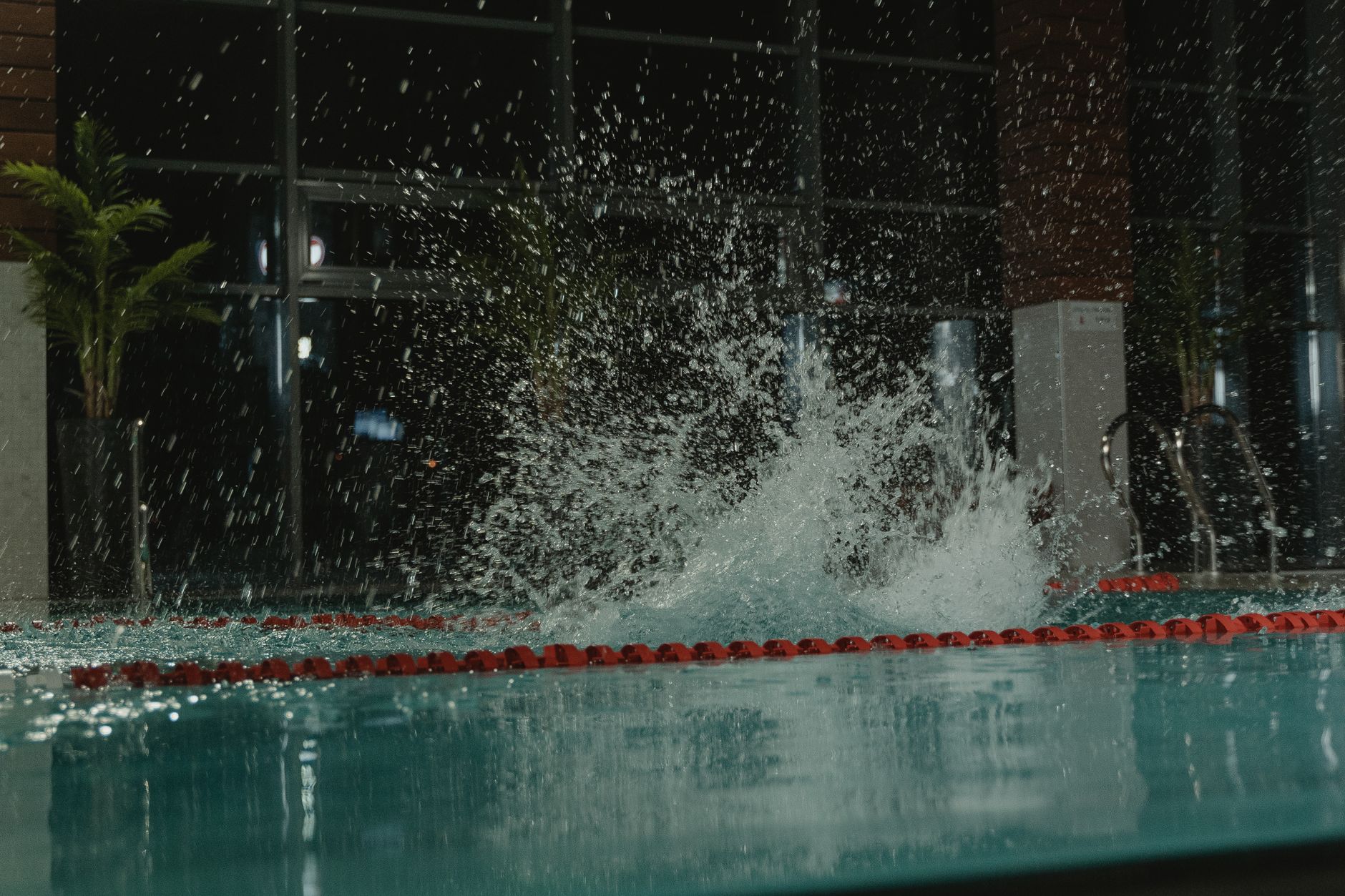Poolease X1 Pool Robot Review: A Splashy Attempt with Limitations