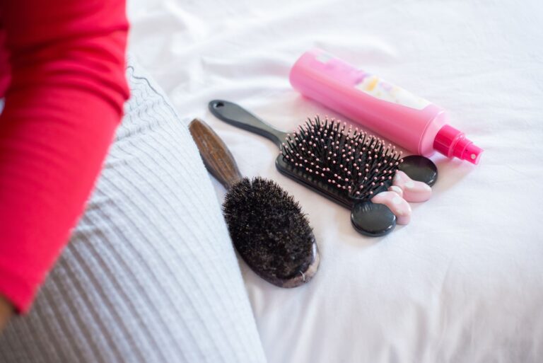 BaubleBar Unveils Customizable Hairbrushes Featuring Personalization Options