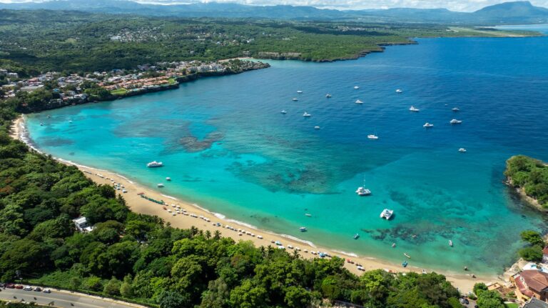Travelers to Popular Caribbean Destination Receive Positive Travel Advisory
