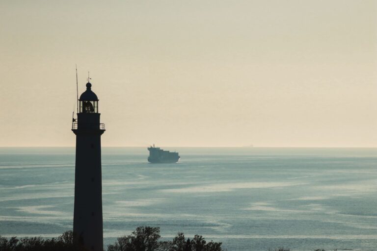 Gulf Ship Traffic via Strait of Hormuz Remains Below Average, New Data Reveals