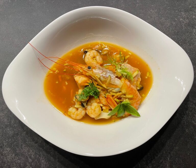 Delicious One-Pan Shrimp Peperonata Recipe Perfect for Home Cooks