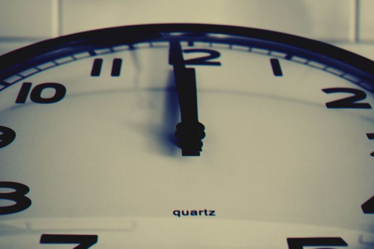20-Minute Workout or 90-Minute Nap May Offset Effects of a Sleepless Night