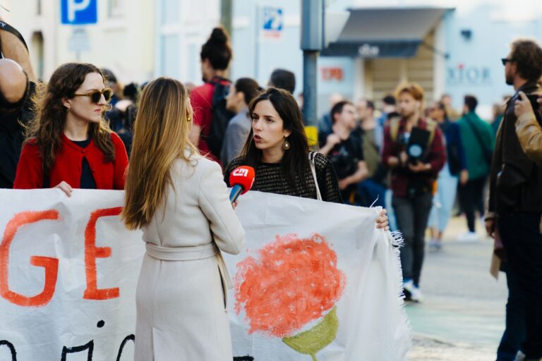 Tunisian Journalists Rally for Colleague’s Release Amid Media Crackdown