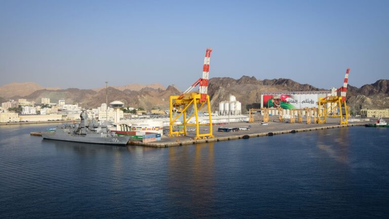 Iran and Oman Reach Agreement, But Strait of Hormuz Remains Closed