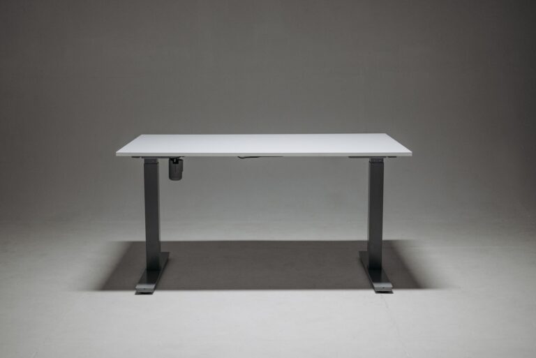 Elevate Your Workspace: Top Motorized Standing Desks for 2026