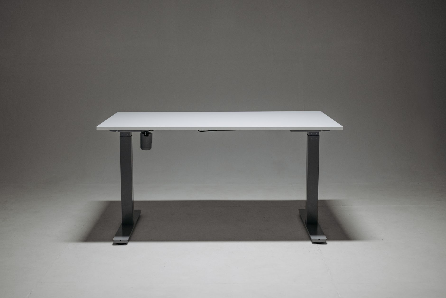 Elevate Your Workspace: Top Motorized Standing Desks for 2026