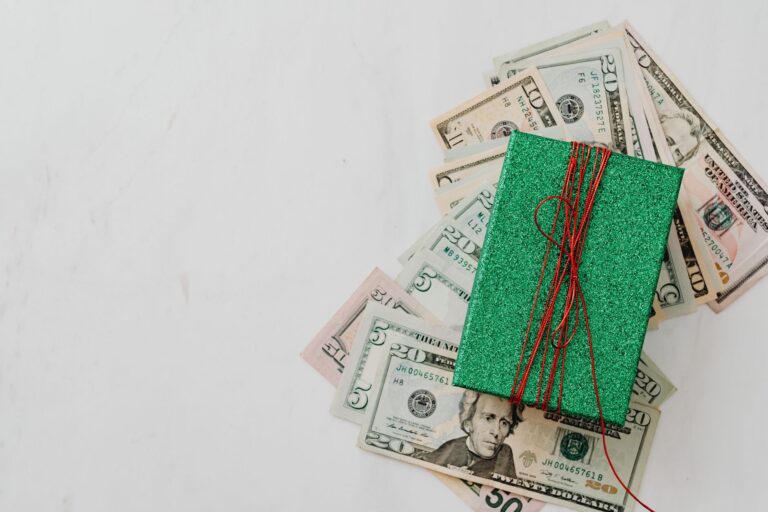 Kalshi and Polymarket Offer Bonus Promotions for College Football Fans