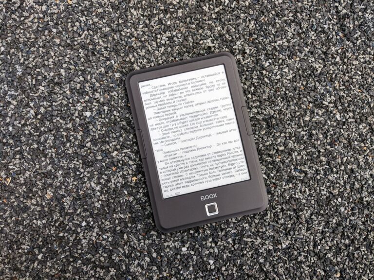 Boox Unveils the Picco: The Tiniest E-Reader on the Market