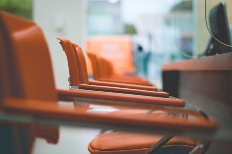 Discover the Top 15 Office Chairs of 2026: Comfort Meets Style
