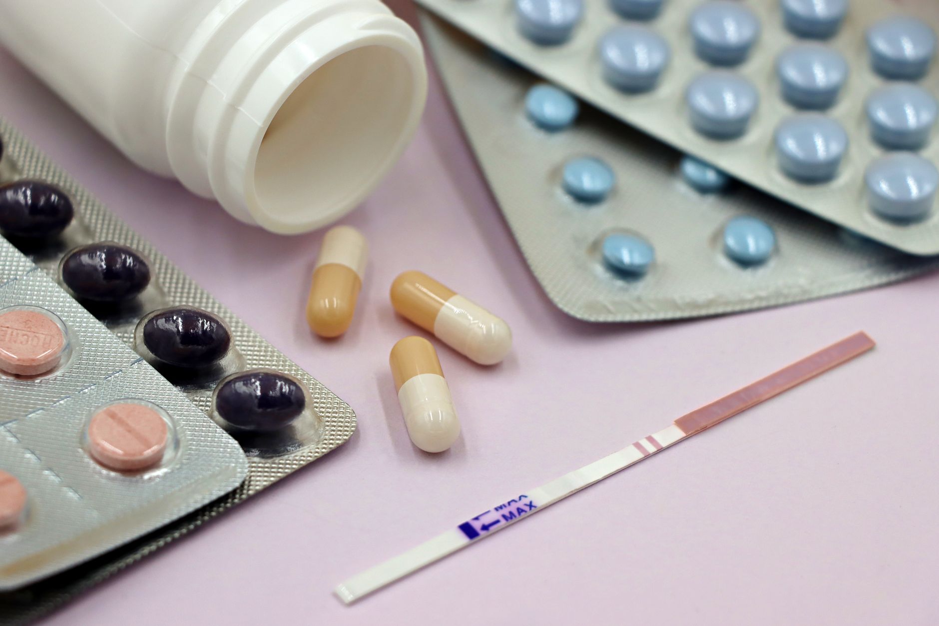 Hormone Therapy May Help Ease Menopausal Brain Fog and Mood Swings
