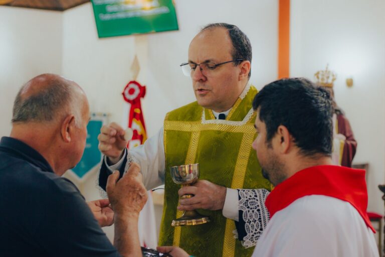 A Catholic Challenges Her Church on Communion Rules