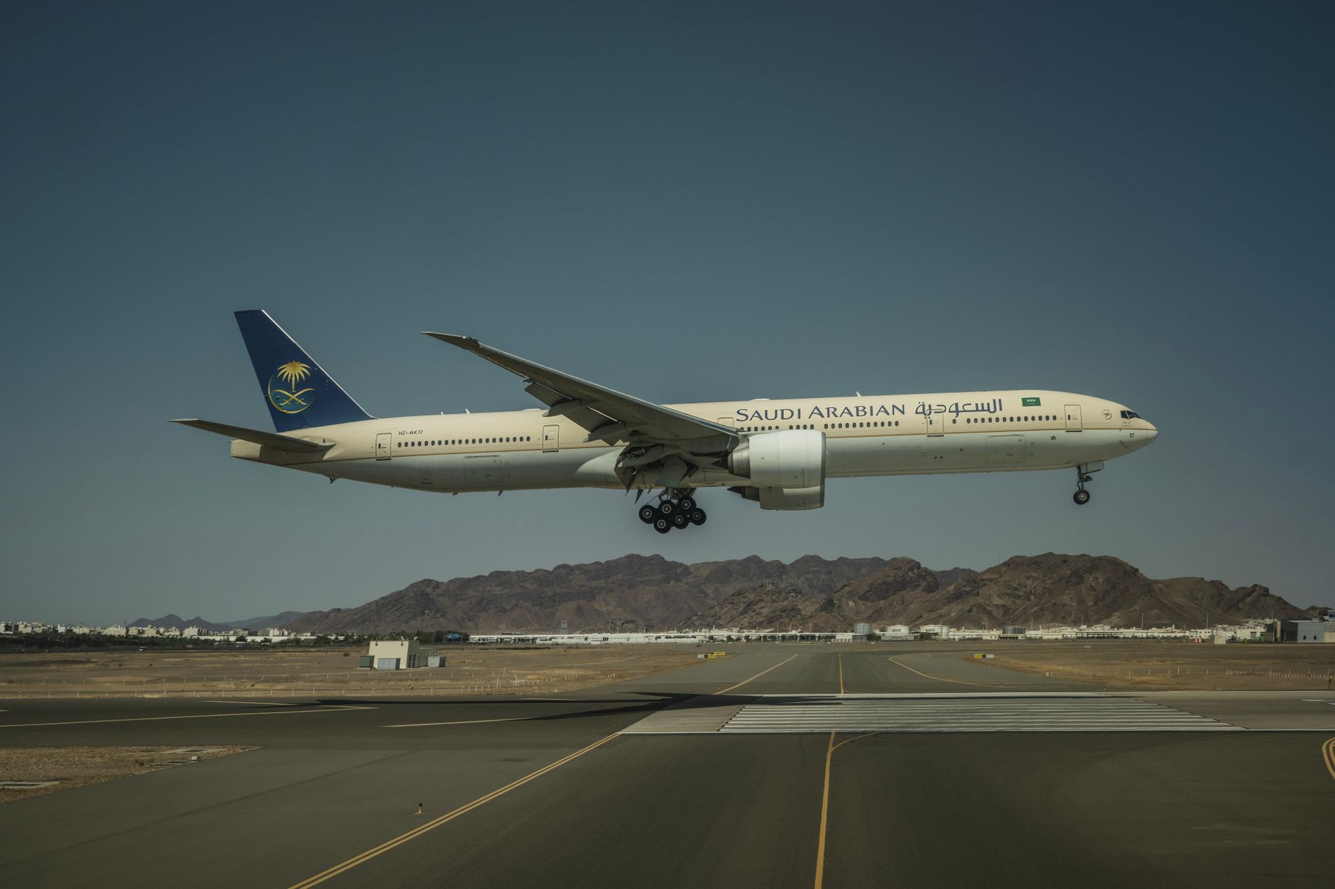 Saudi Airport Closure Disrupts Life in Kingdom’s Capital