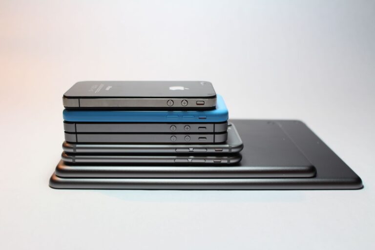 The Latest iPhone Lineup: Which Model Should You Choose?