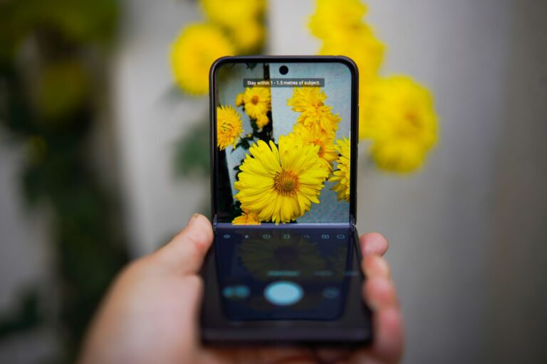 Discover the Top 6 Folding Phones of 2026