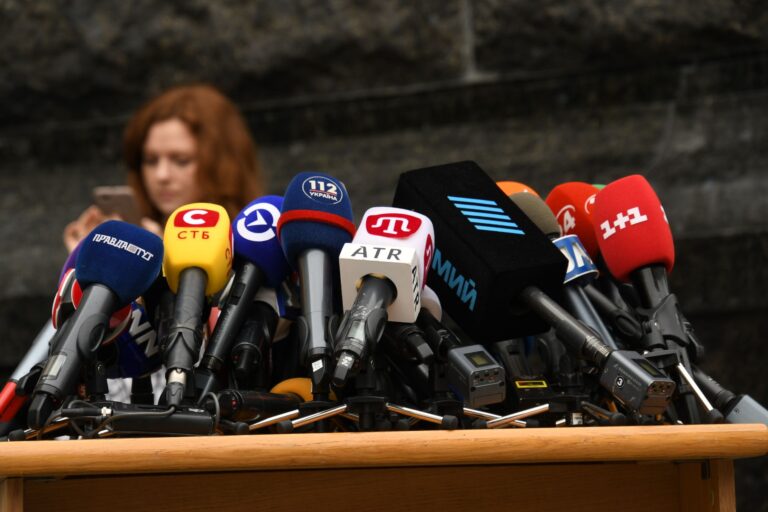 Ireland Press Conference Briefly Interrupted Ahead of Match with Israel